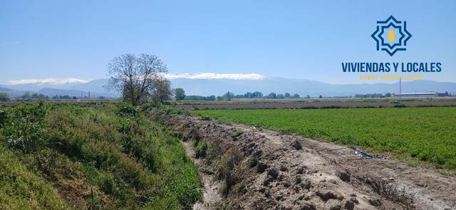 Terreno residencial en Venta en Polígono Complejo Mercagranada en Angustias - Chana - Encina