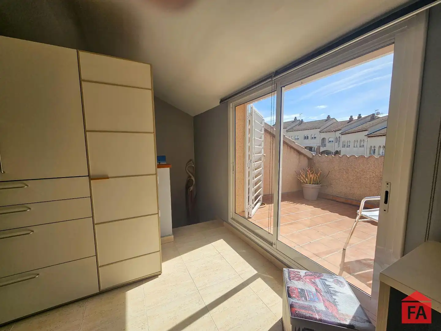 Bedroom of Detached homes for sale in El Vendrell  with Air Conditioner, Heating and Terrace