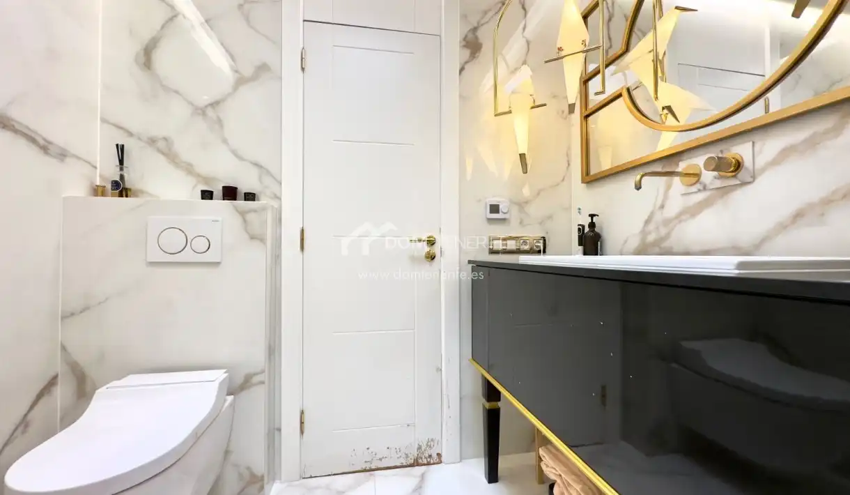 Baño de Casa o chalet en venta en Adeje con Aire acondicionado, Terraza y Trastero
