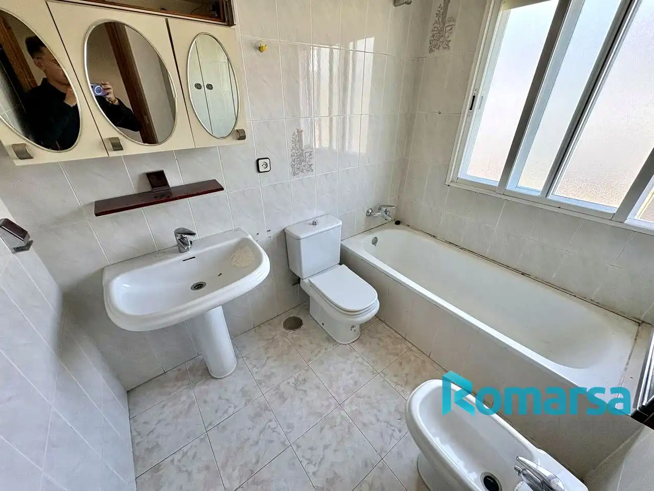 Bathroom of Detached homes for sale in Ávila  with Heating, Private garden and Parquet flooring