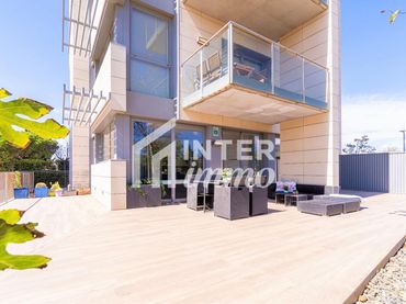 Apartament amb jardí en venda a Calle CLOT DELS FRANQUETS 54