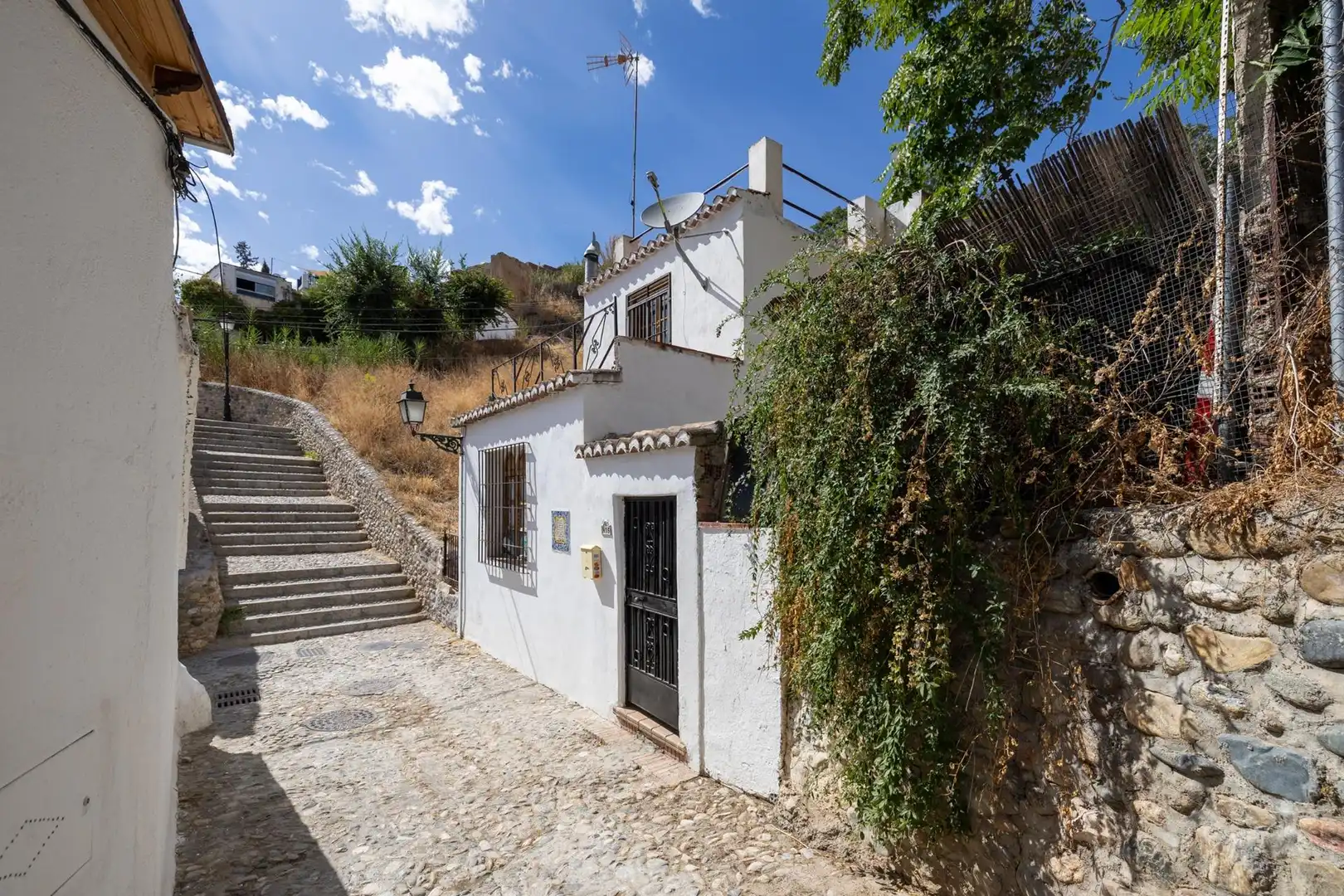 Exterior view of Detached homes for sale in Granada  with Terrace