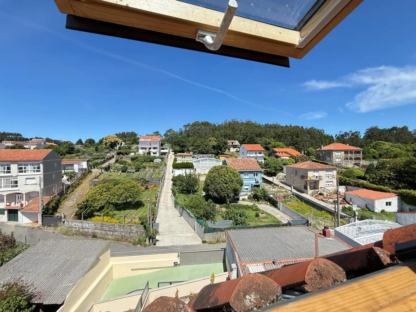 Außenansicht von Wohnungen zum Verkauf in O Grove   mit Heizung, Terrasse und Abstellraum