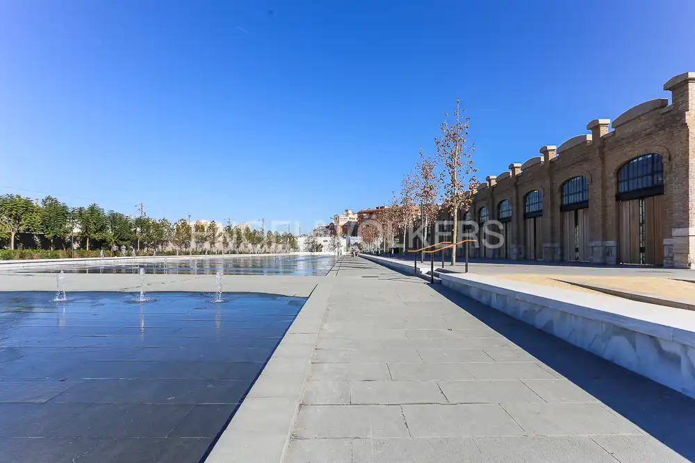 Vista exterior de Piso en venta en Valencia con Calefacción y Balcón