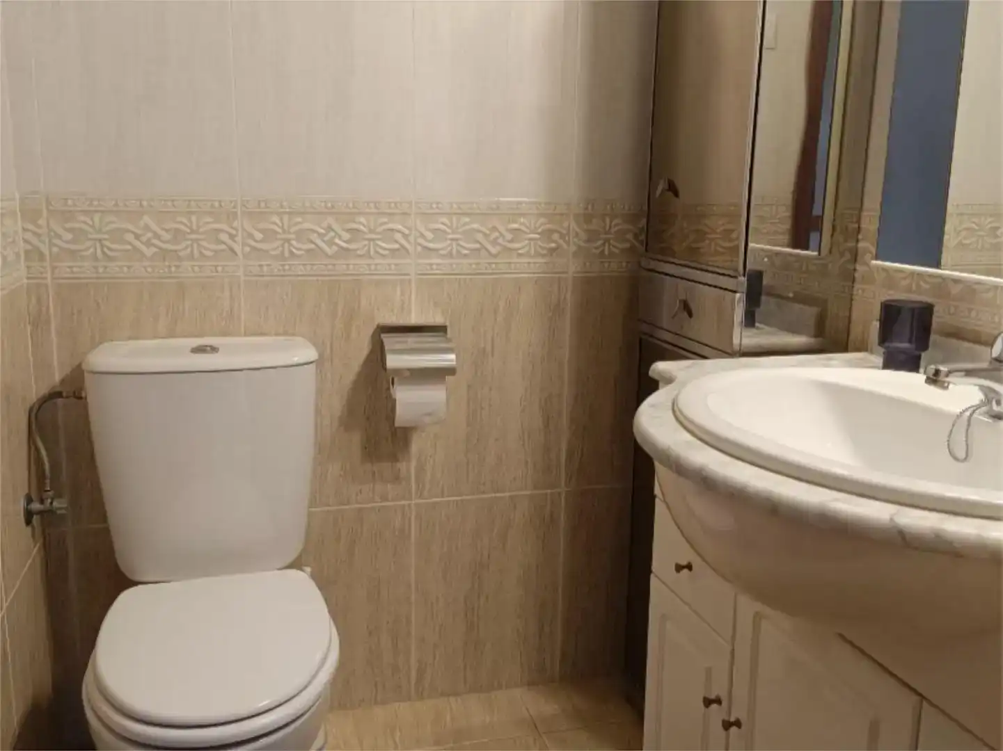 Bany de Pis en venda en Cartagena amb Balcó
