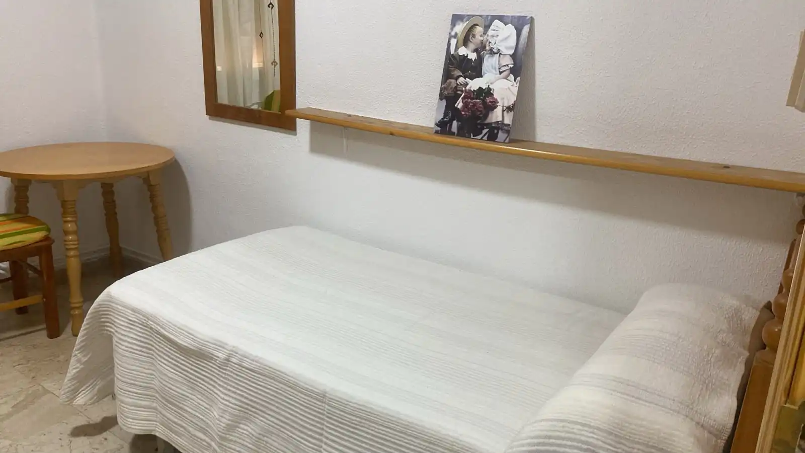 Schlafzimmer von Wohnung zur Miete in Granada mit Heizung, Möbliert und Waschmaschine