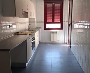 Kitchen of Flat for sale in Talavera de la Reina  with Swimming Pool