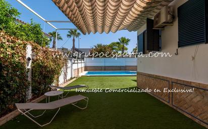 Swimming pool of House or chalet for sale in Espartinas  with Air Conditioner, Private garden and Terrace