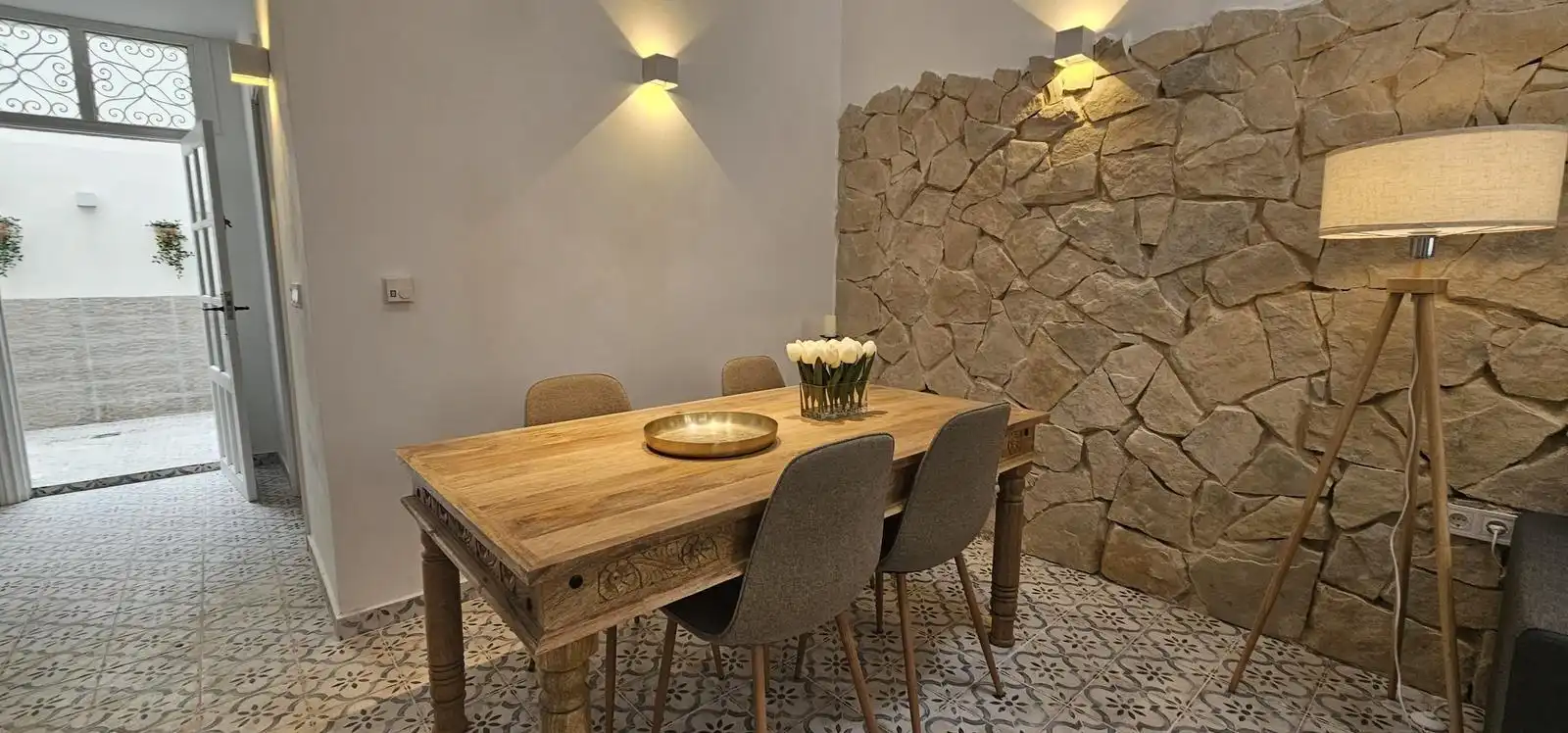 Comedor de Casa o chalet de alquiler en Alicante / Alacant con Aire acondicionado y Amueblado
