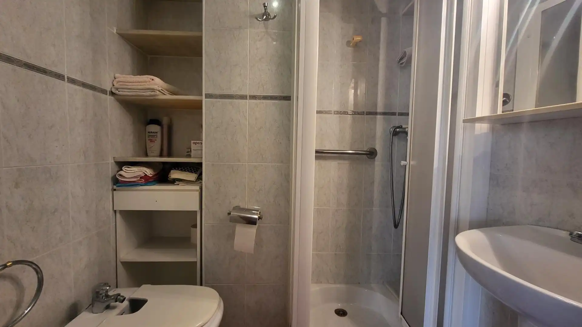 Bany de Casa o xalet en venda en Montitxelvo / Montichelvo amb Aire condicionat, Calefacció i Terrassa