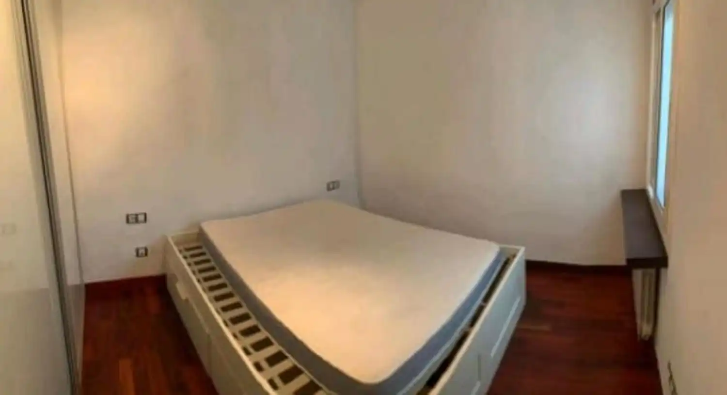 Schlafzimmer von Wohnung zum Verkauf in Ripollet