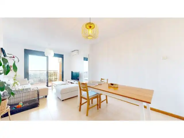 Comedor de Piso en venta en Picassent con Aire acondicionado, Terraza y Piscina