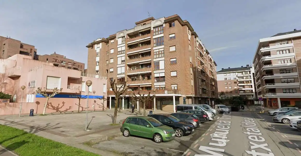 Aparcament de lloguer a Durango