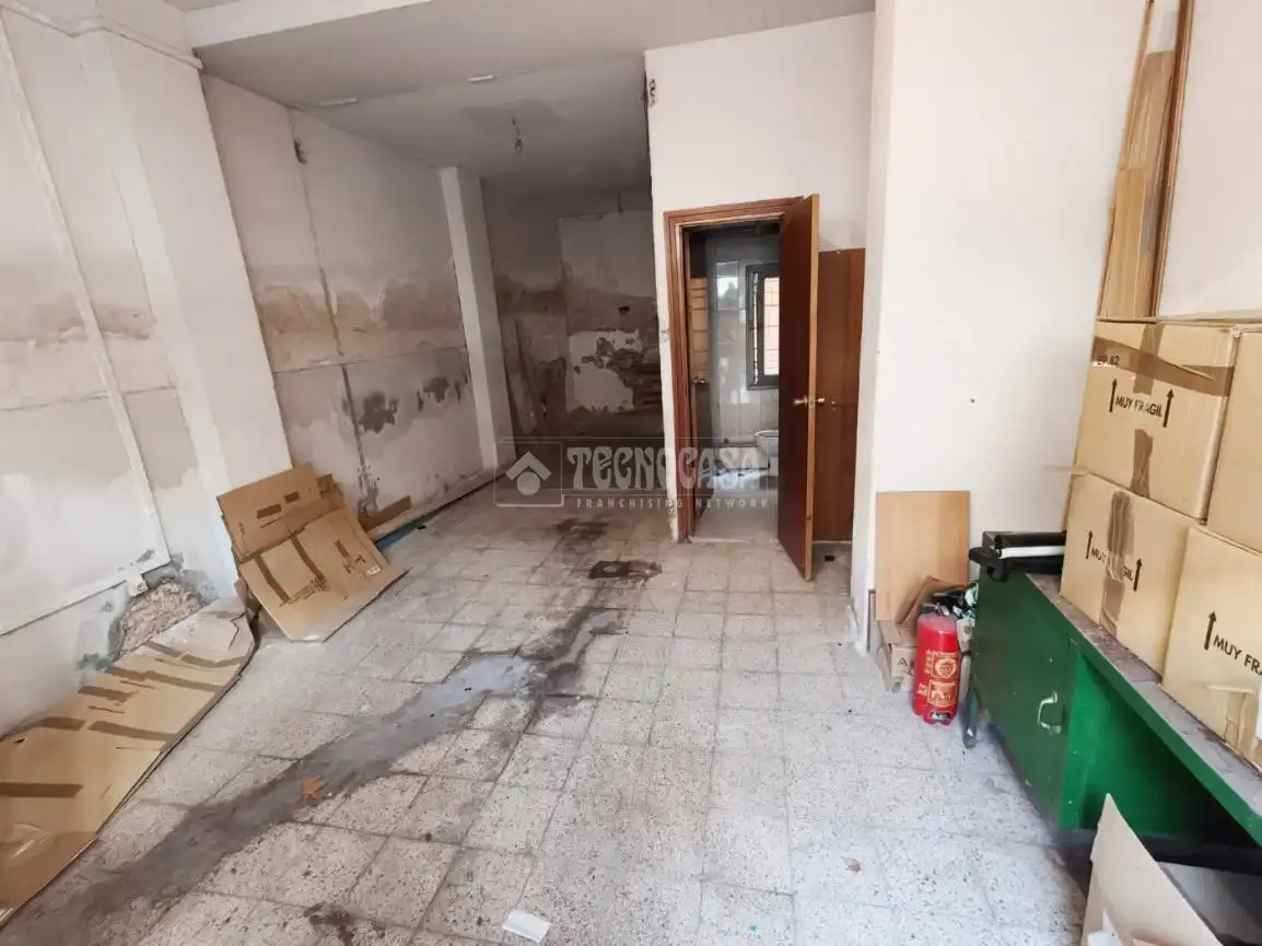 Edificio en venta en Almendrales