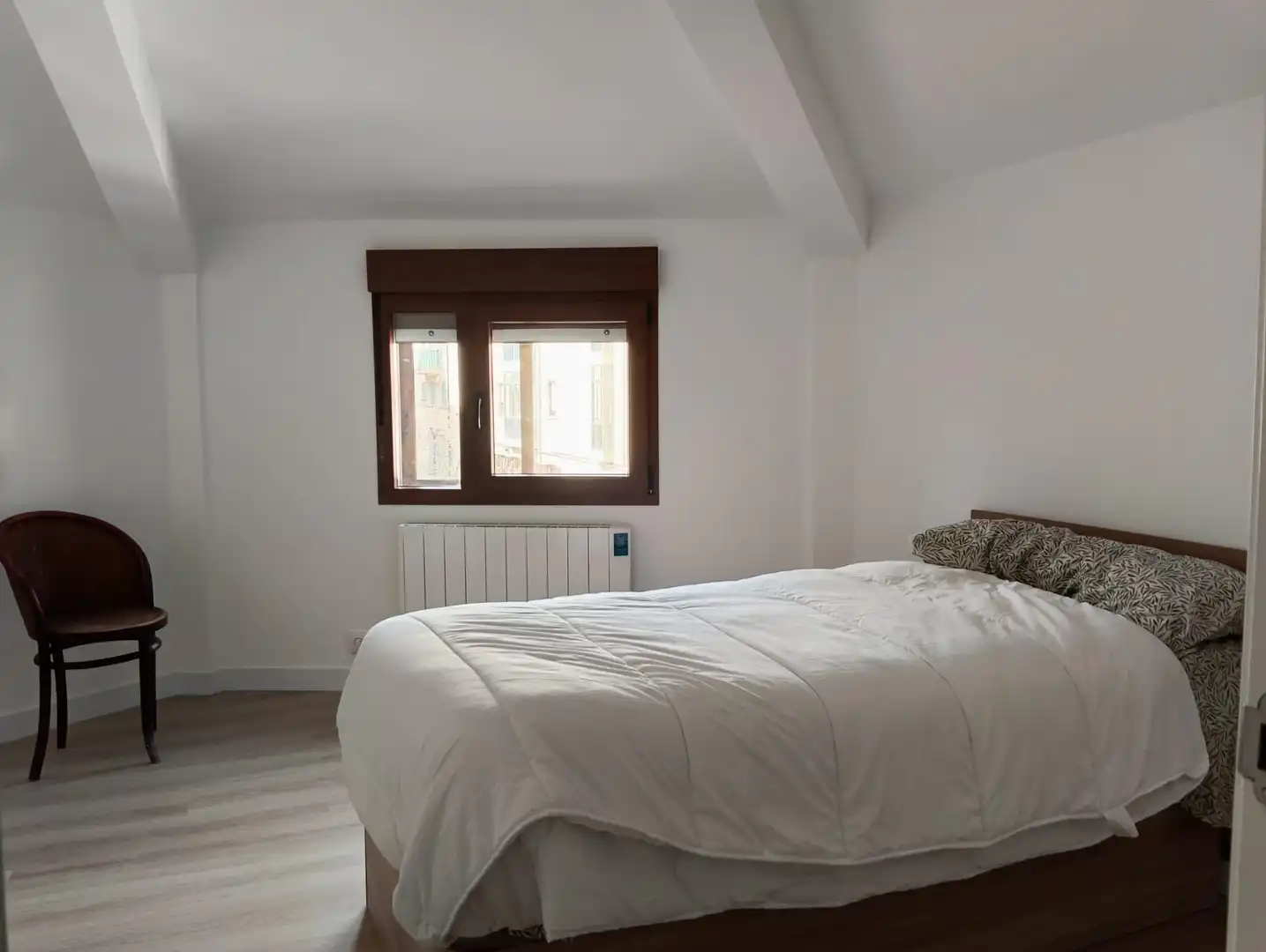 Bedroom of Flat for sale in San Lorenzo de El Escorial  with Heating
