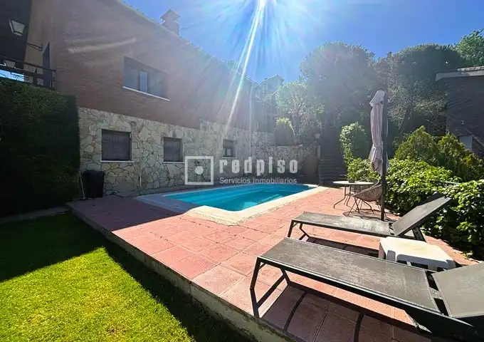Casa o chalet en venta en El Clavín - Valdeluz