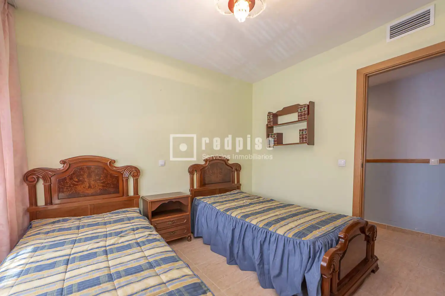 Bedroom of Flat for sale in Pinto  with Air Conditioner, Heating and Terrace