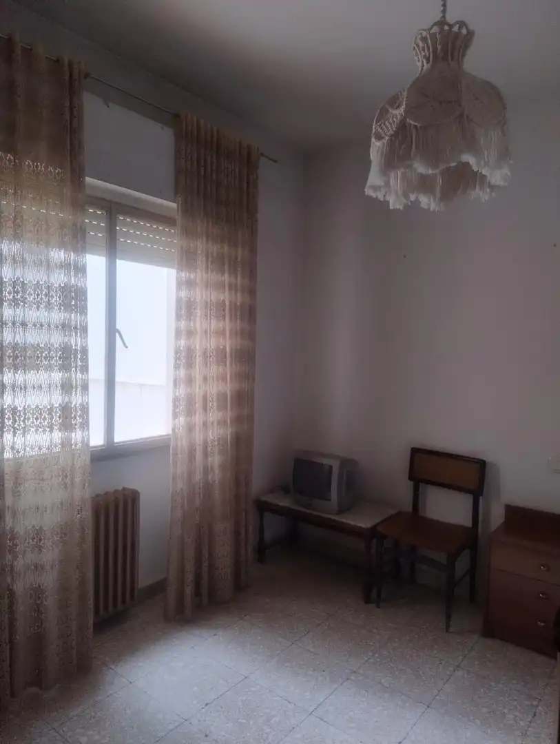 Habitación de Piso en venta en Ciudad Real con Aire acondicionado, Calefacción y Amueblado