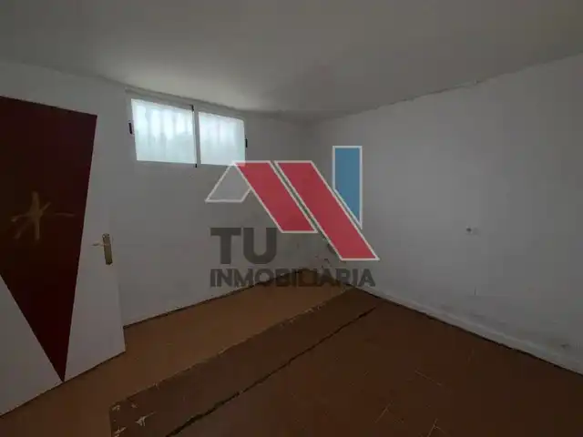 Houses for sale in Huecas  with Storage room, Swimming Pool and Alarm