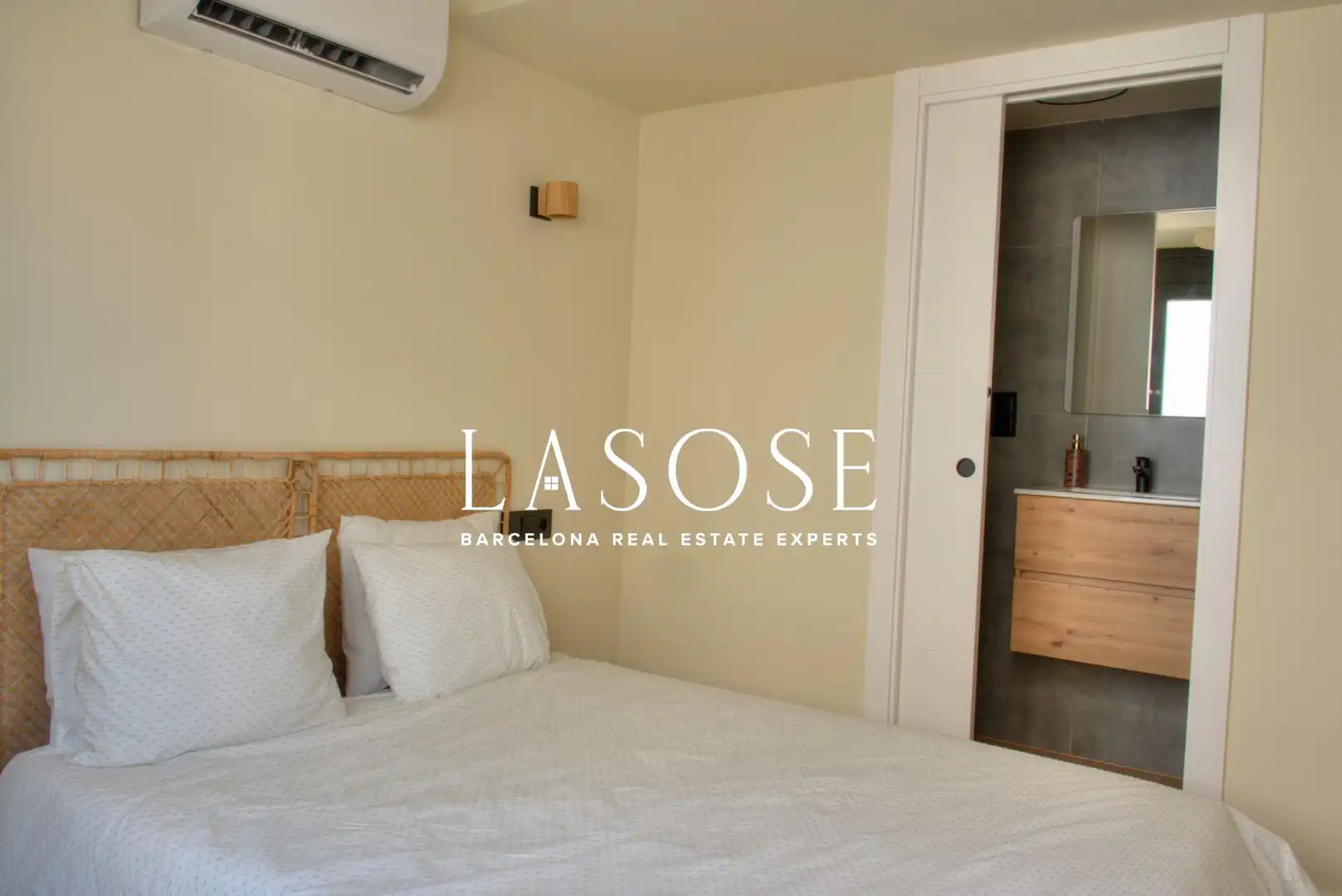 Habitación de Casa o chalet en venta en Cambrils con Aire acondicionado, Terraza y Balcón