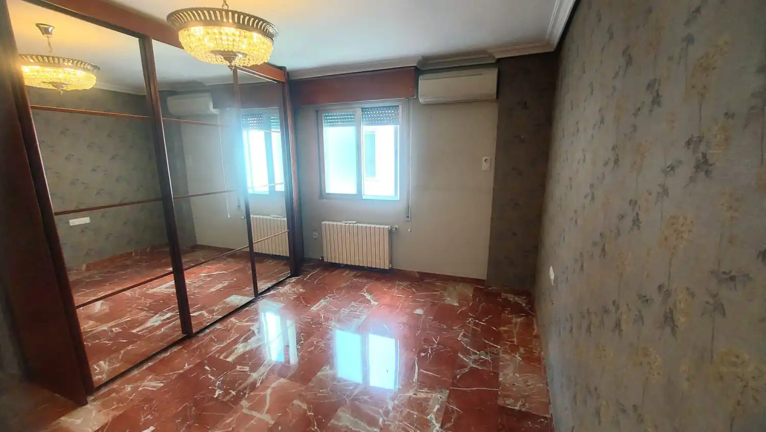 Piso en venta en Doctor Sagaz Zubelzu, San Ildefonso - Catedral