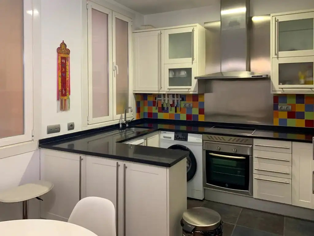 Kitchen of Flat for rent in Madrid  with Air Conditioner, Heating and Private garden