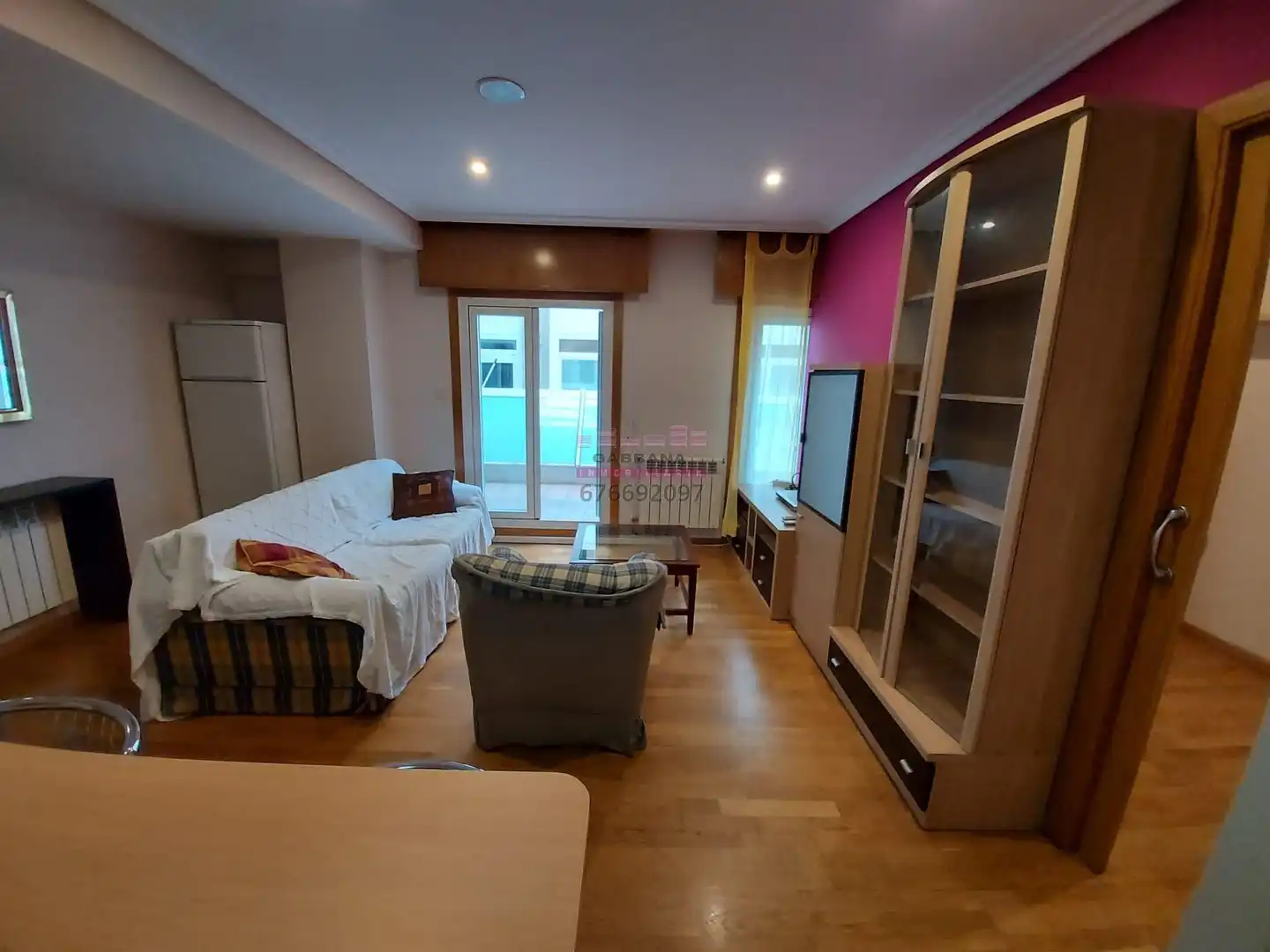 Flat for rent in Rúa de Urzáiz, Centro - Areal