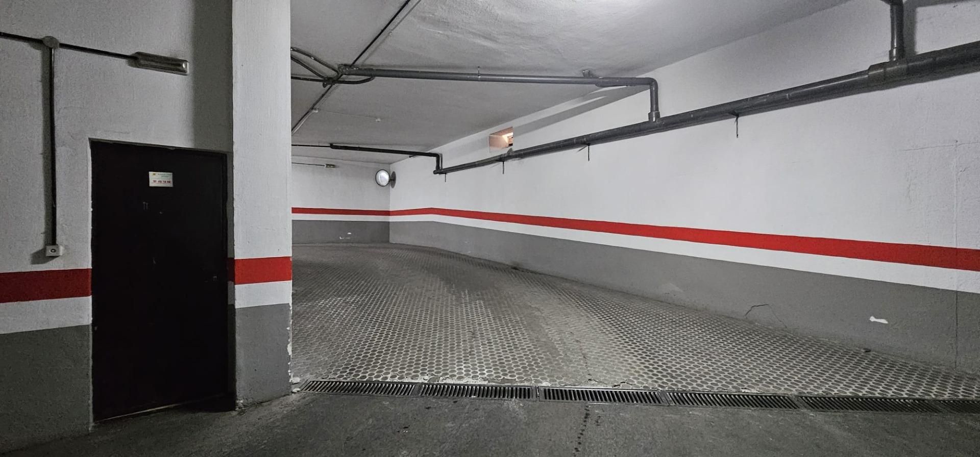 Parking of Garage for sale in  Granada Capital