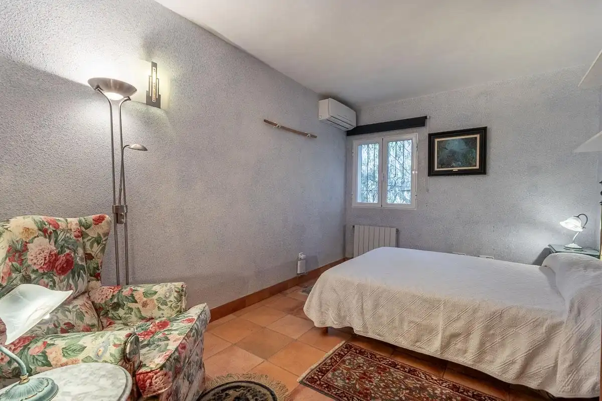 Habitación de Casa o chalet en venta en Almuñécar con Aire acondicionado, Calefacción y Jardín privado