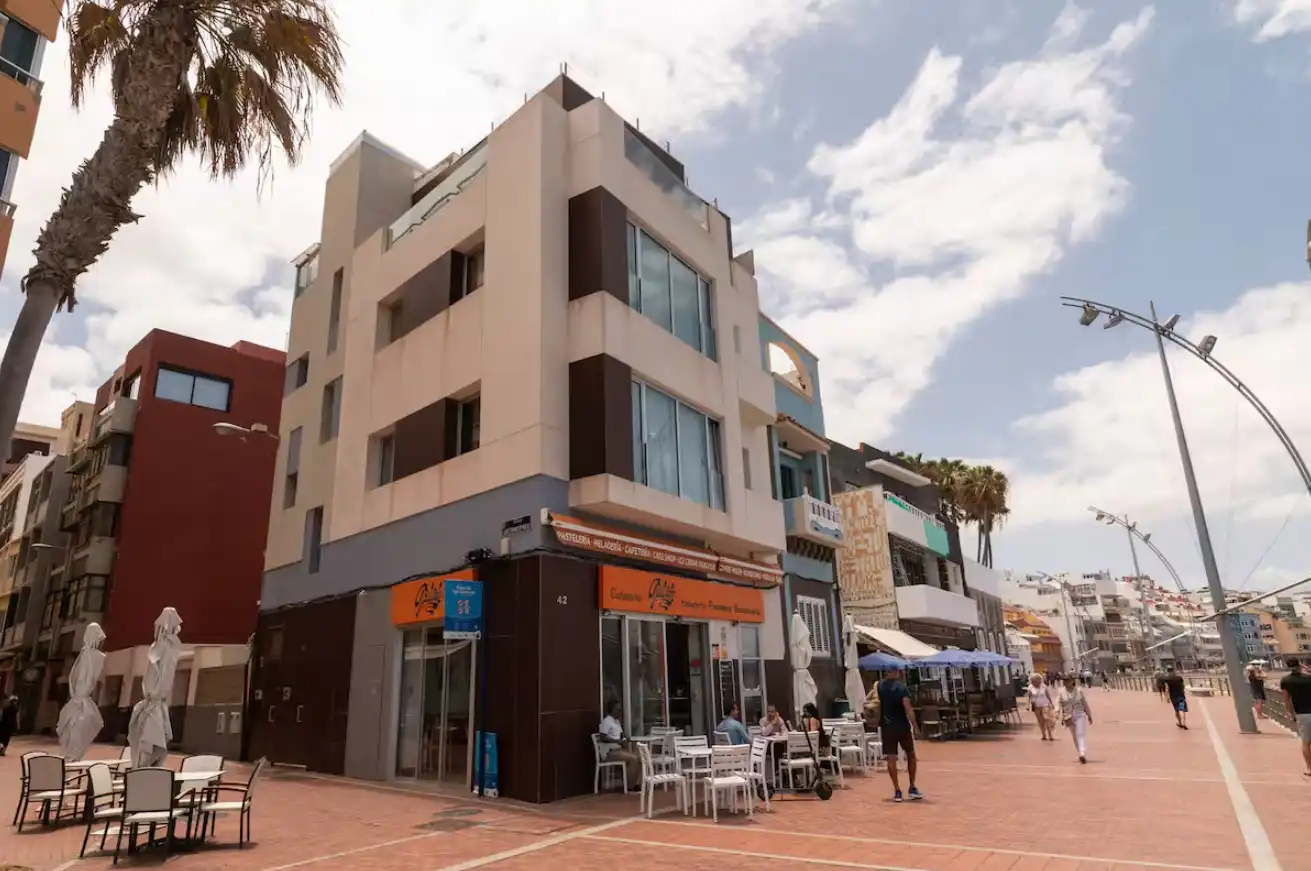 Apartments for rent in Paseo las Canteras, 42, Santa Catalina - Canteras