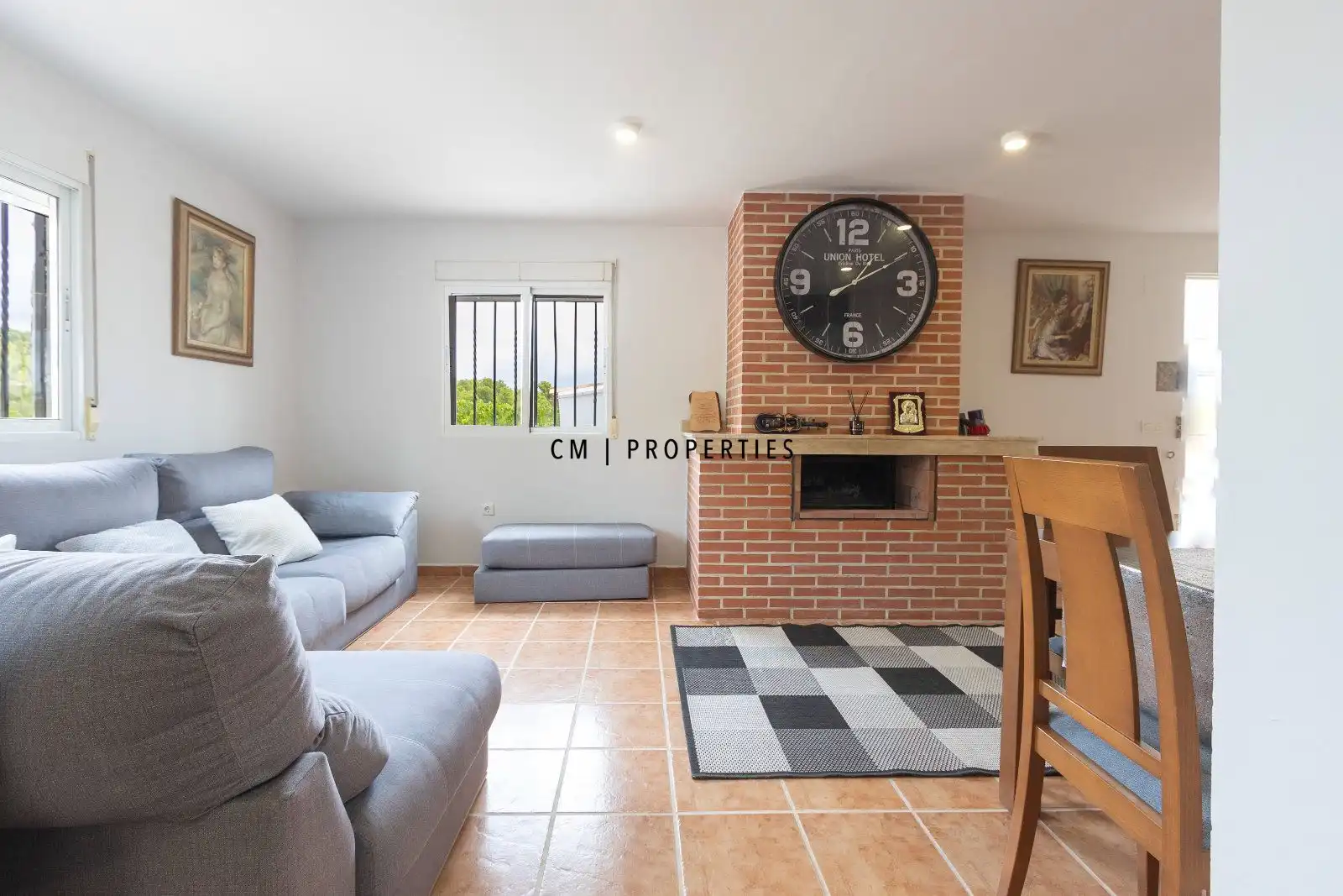 Living room of Houses for sale in Chiva  with Air Conditioner, Heating and Terrace