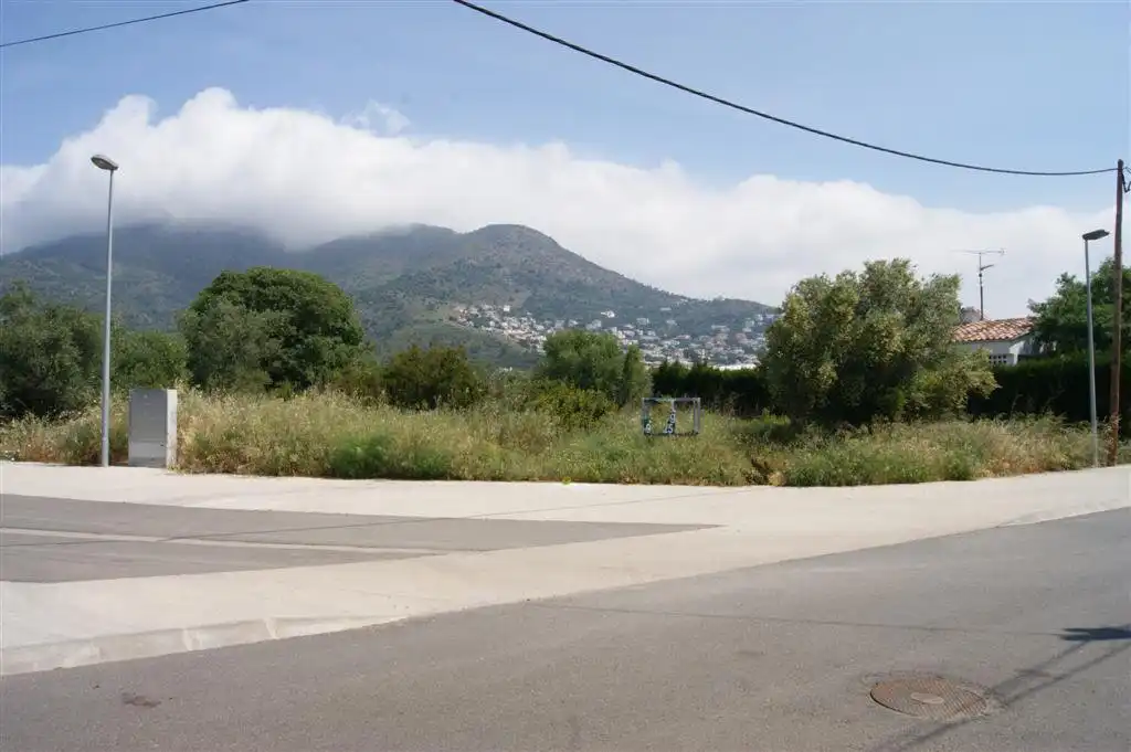 Residential land for sale in Carrer Tarragones 2 0 0 0 2
