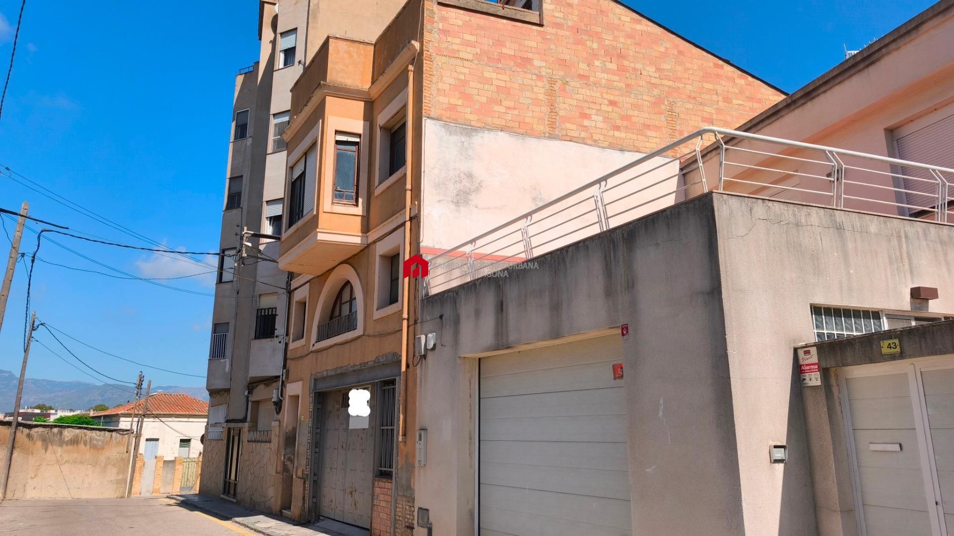 Vista exterior de Casa o xalet en venda en Tortosa amb Terrassa