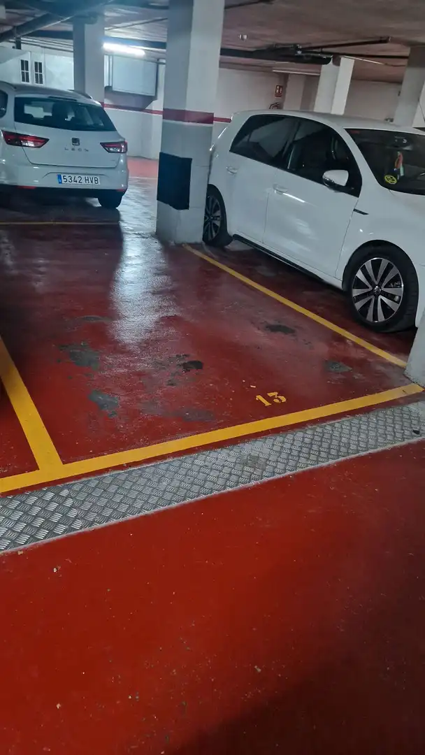Parkplatz von Garage zur Miete in Sant Boi de Llobregat