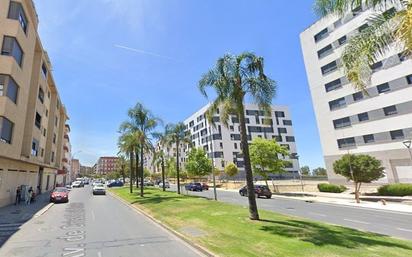 Vista exterior de Pis en venda en  Huelva Capital amb Terrassa