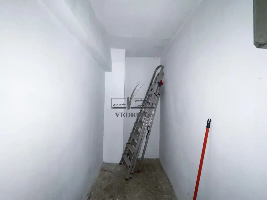 Gewerbefläche zum Verkauf in Calle Manuel Escoriaza y Fabro, imagen 3