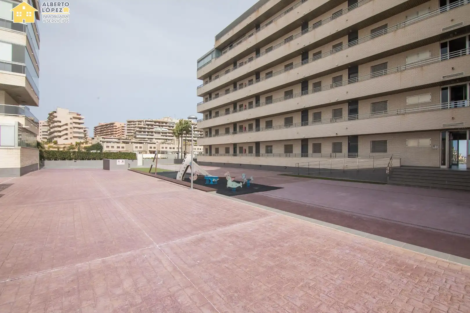 Apartment with pool to rent in Los Arenales del Sol, imagen 23