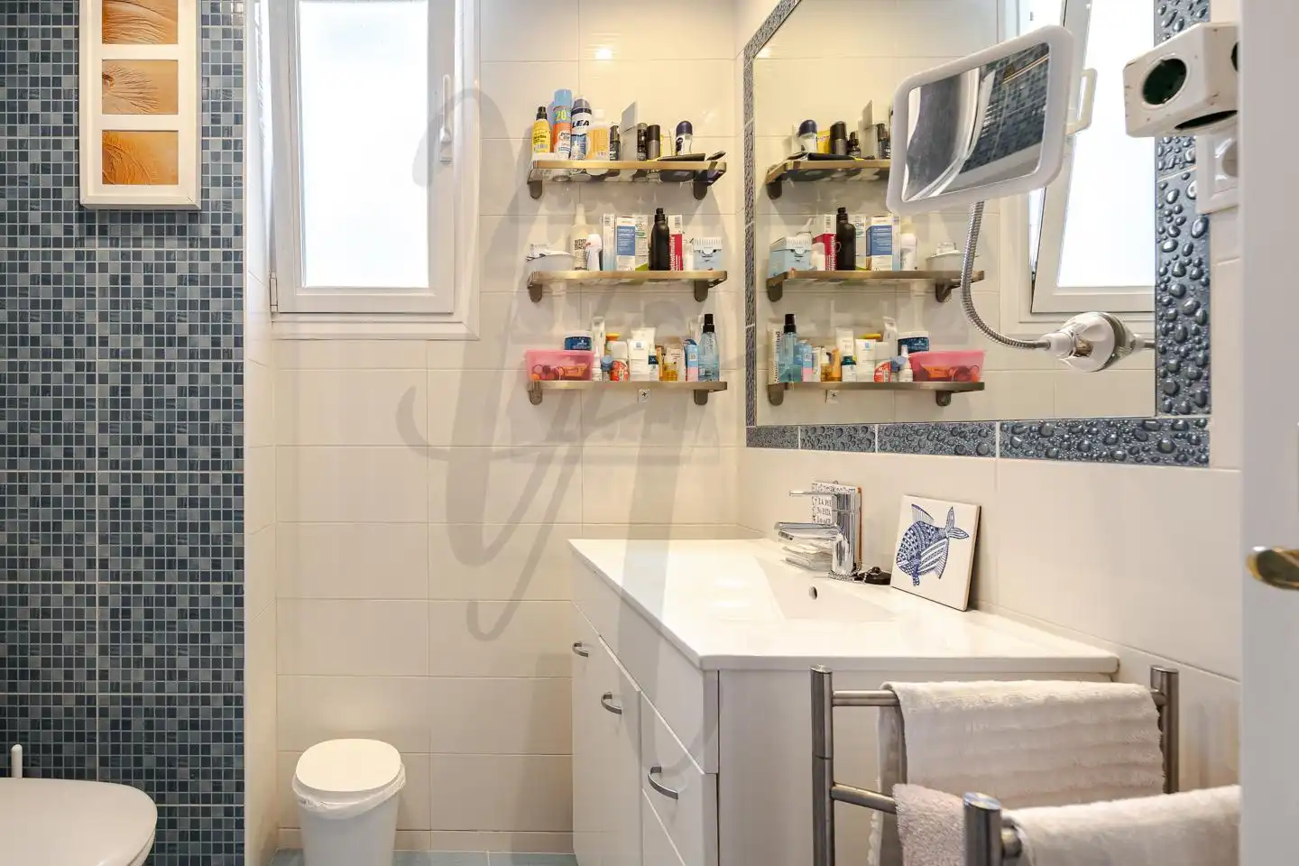 Flat for sale in Carril Del Conde, Canillas
