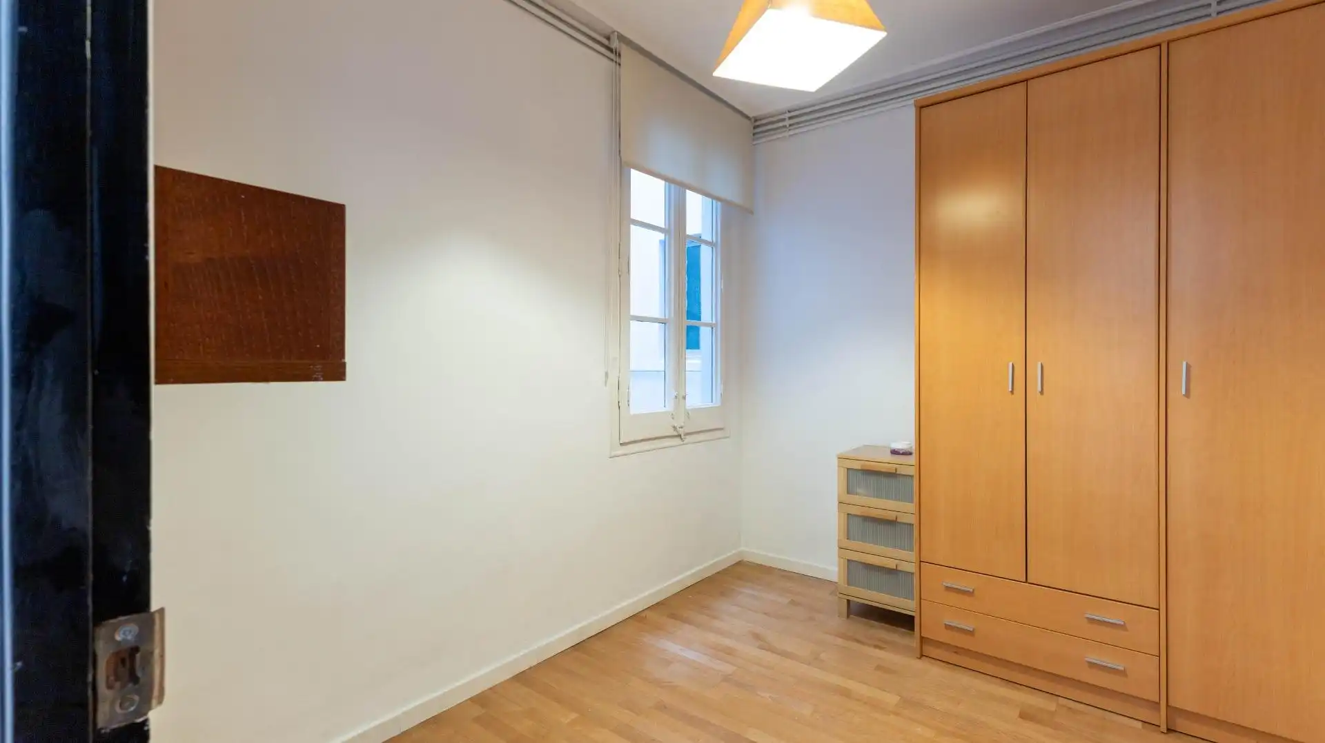 Schlafzimmer von Wohnung zum Verkauf in Barcelona mit Klimaanlage, Heizung und Parkett