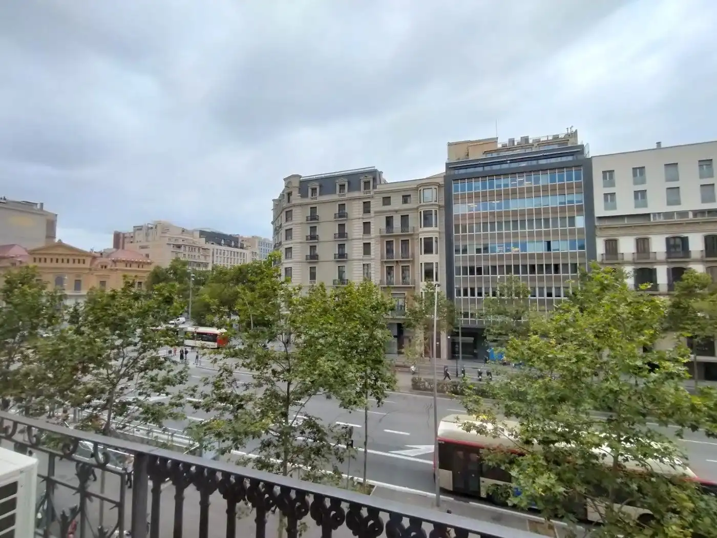 Business premises for sale in Eixample, imagen 6