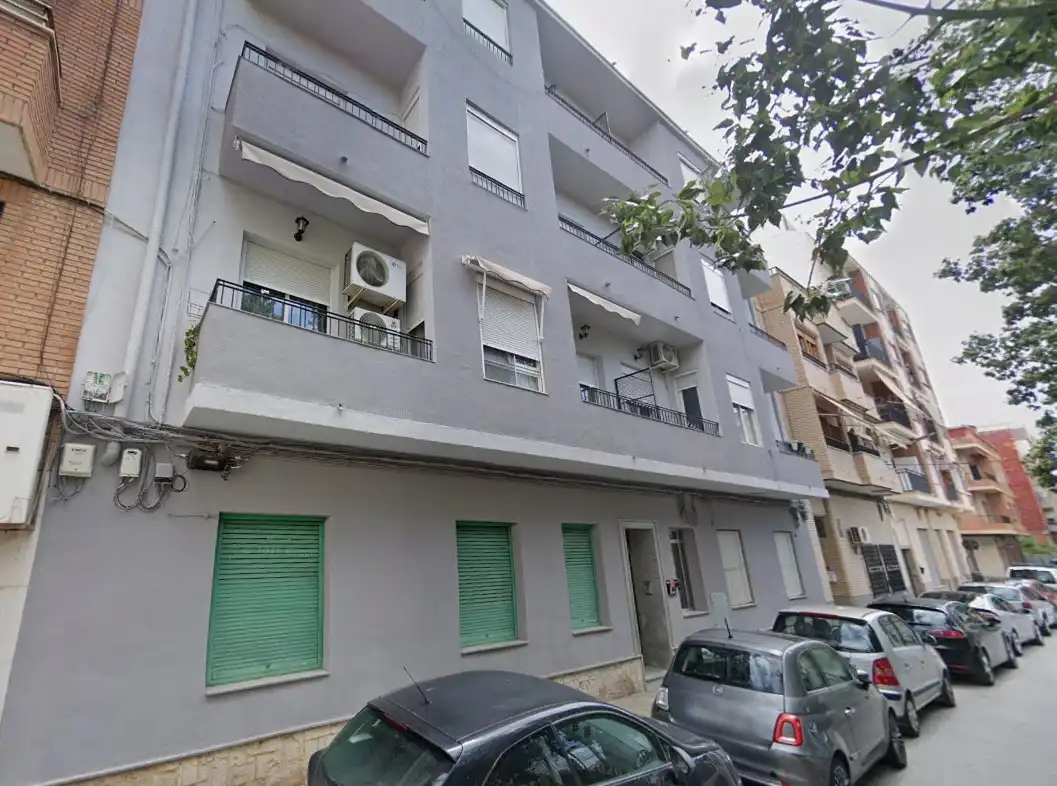 Vista exterior de Pis en venda en Elda