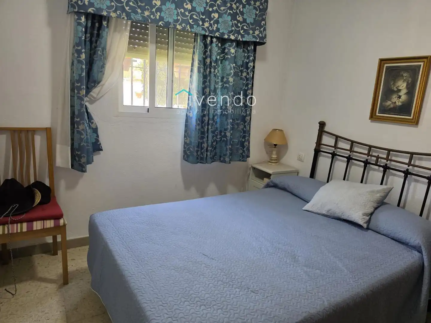Dormitori de Casa o xalet en venda en Chiclana de la Frontera amb Jardí privat, Piscina i Piscina comunitària