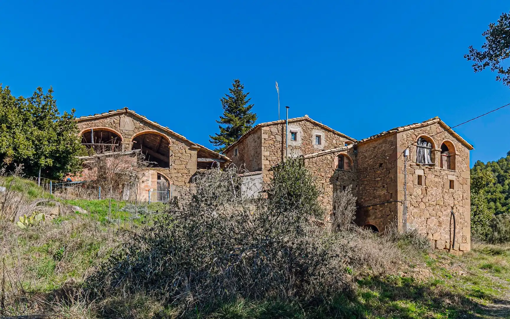 Außenansicht von Country house zum Verkauf in Navès mit Heizung, Privatgarten und Terrasse