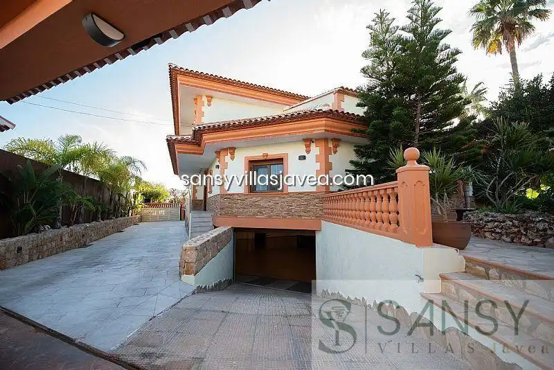 Chalet en venta en Benicolada - Las Adelfas, imagen 2