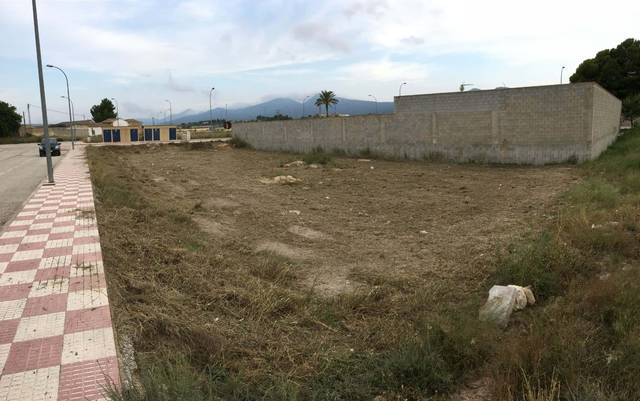 Terreno residencial en Venta en Calle Agost en Castalla