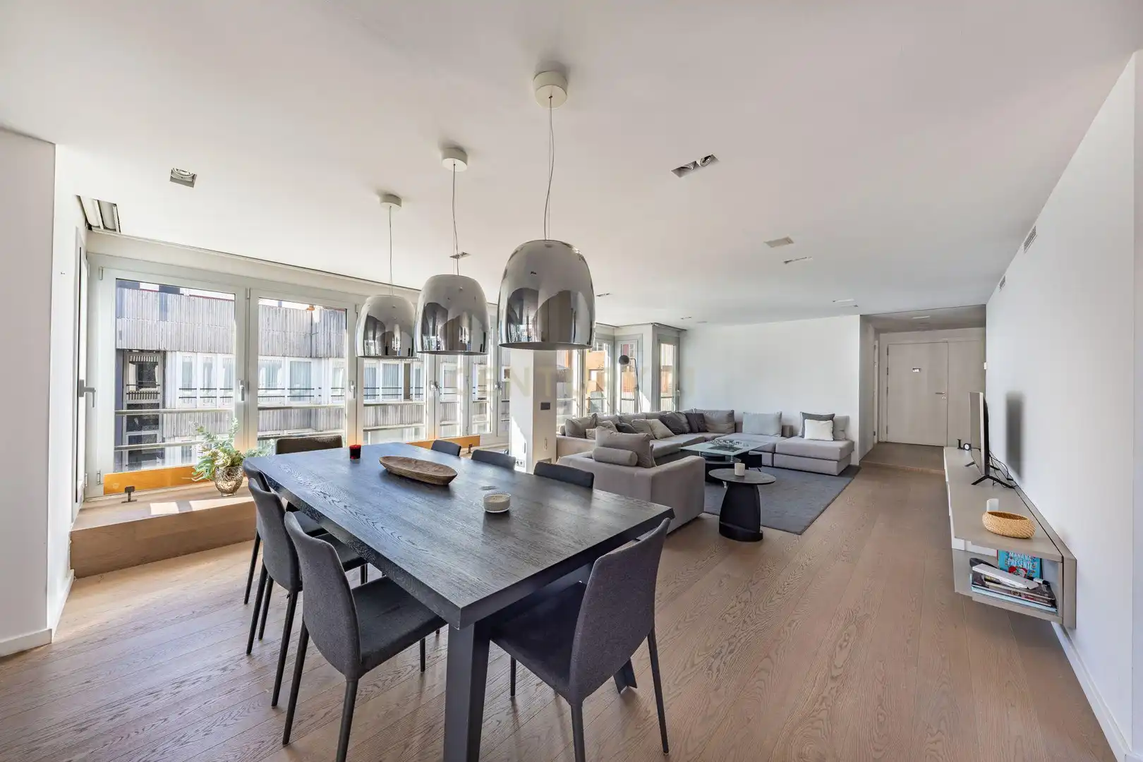 Dining room of Apartments for rent in Barcelona  with Air Conditioner, Swimming Pool and Oven