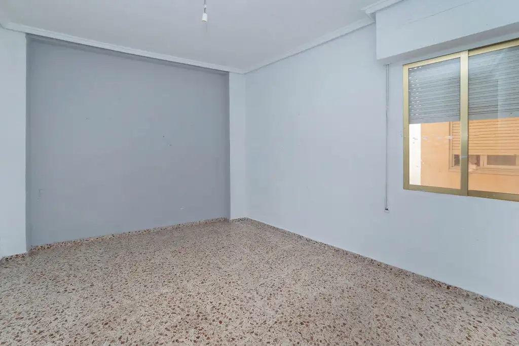 Piso en venta en Crevillent, Alicante