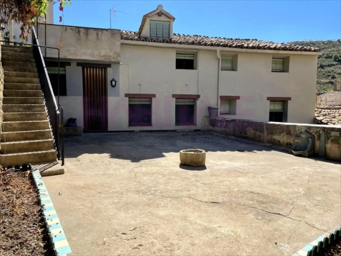 Vista exterior de Casa o chalet en venta en Uncastillo con Terraza, Trastero y Amueblado
