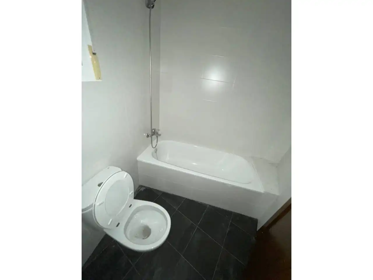 Bathroom of Attic for sale in Sueras / Suera  with Air Conditioner, Terrace and Storage room