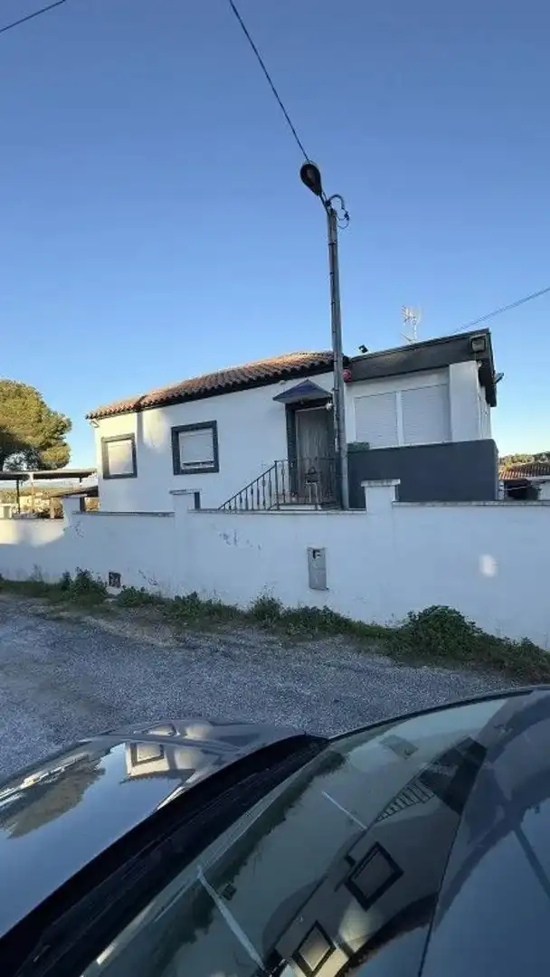 Detached house with garden for sale in CISTERNA 6